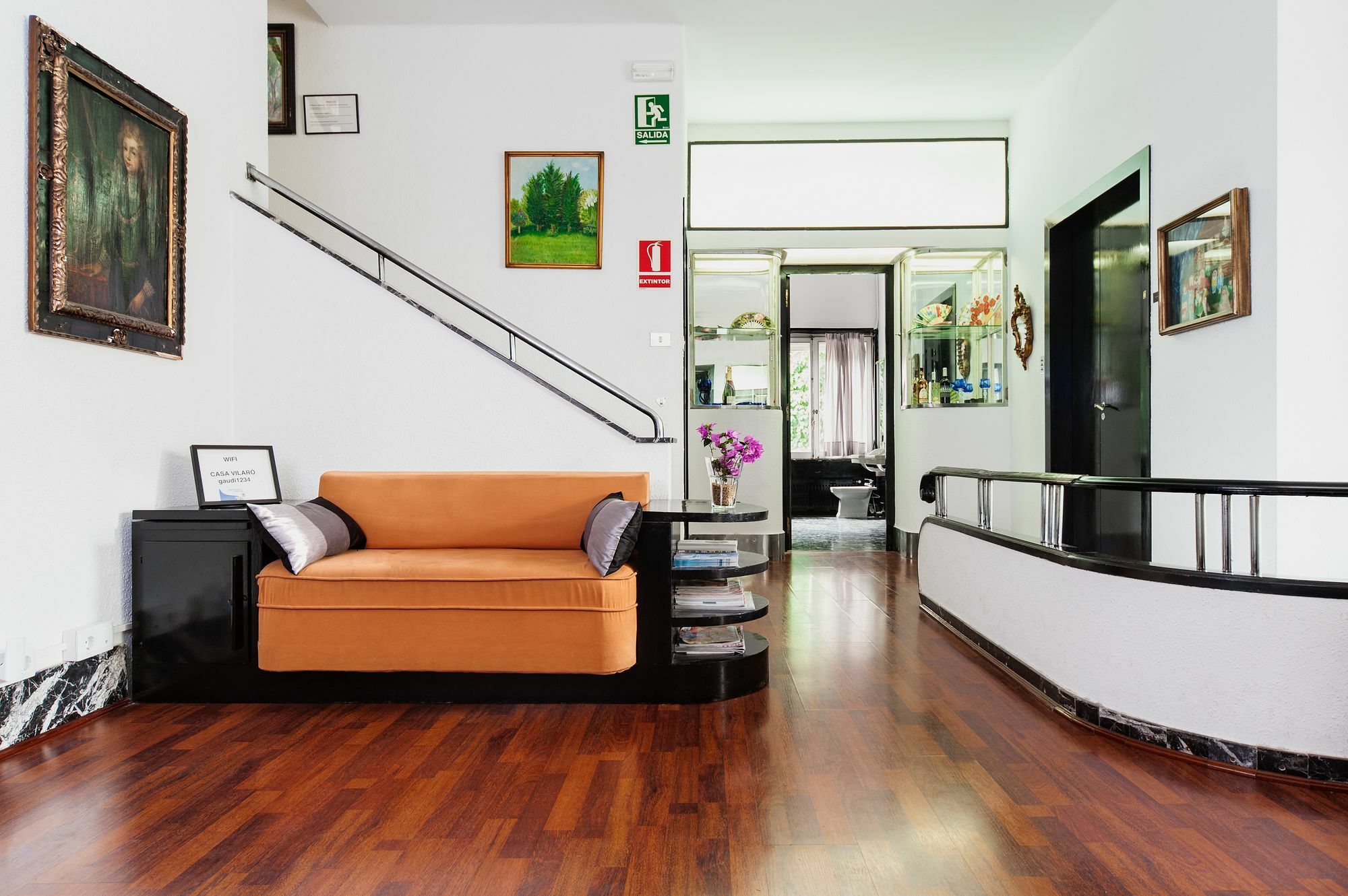 Casa Vilaro Barcelona Exterior photo